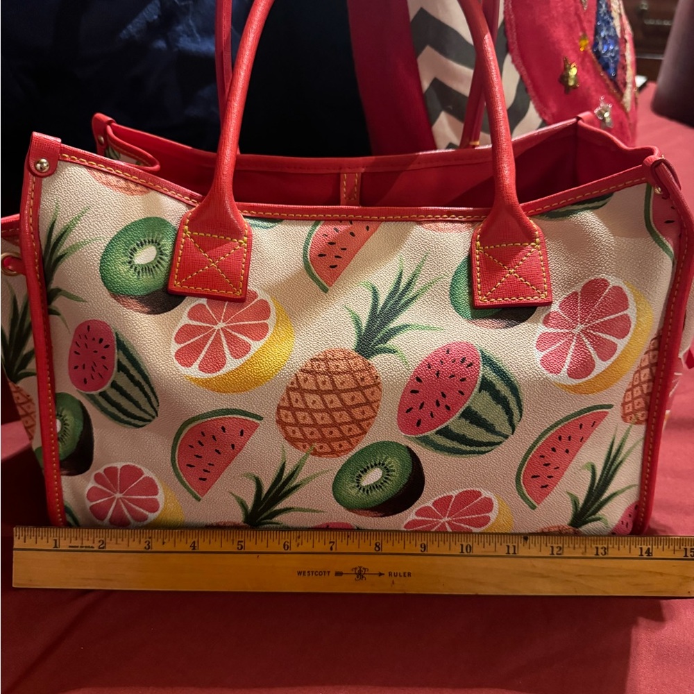 Handbag - Picture 8 of 8